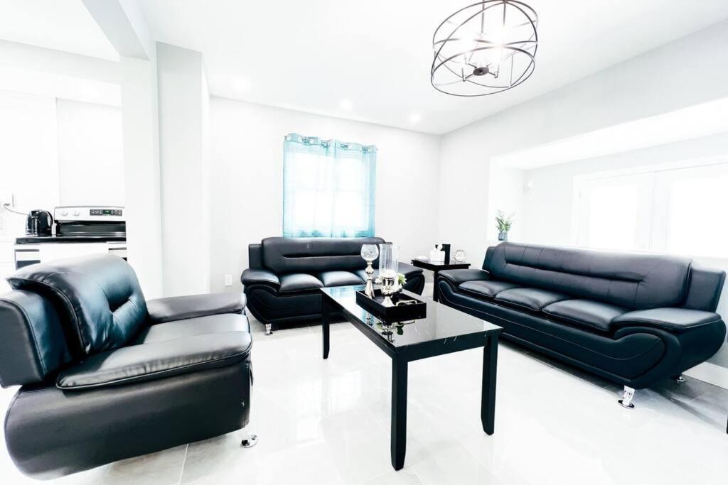 3Br House Near Falls, Casino & Attractions ไนแอการาฟอลส์ ภายนอก รูปภาพ