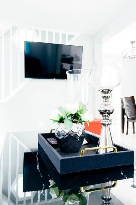 3Br House Near Falls, Casino & Attractions ไนแอการาฟอลส์ ภายนอก รูปภาพ